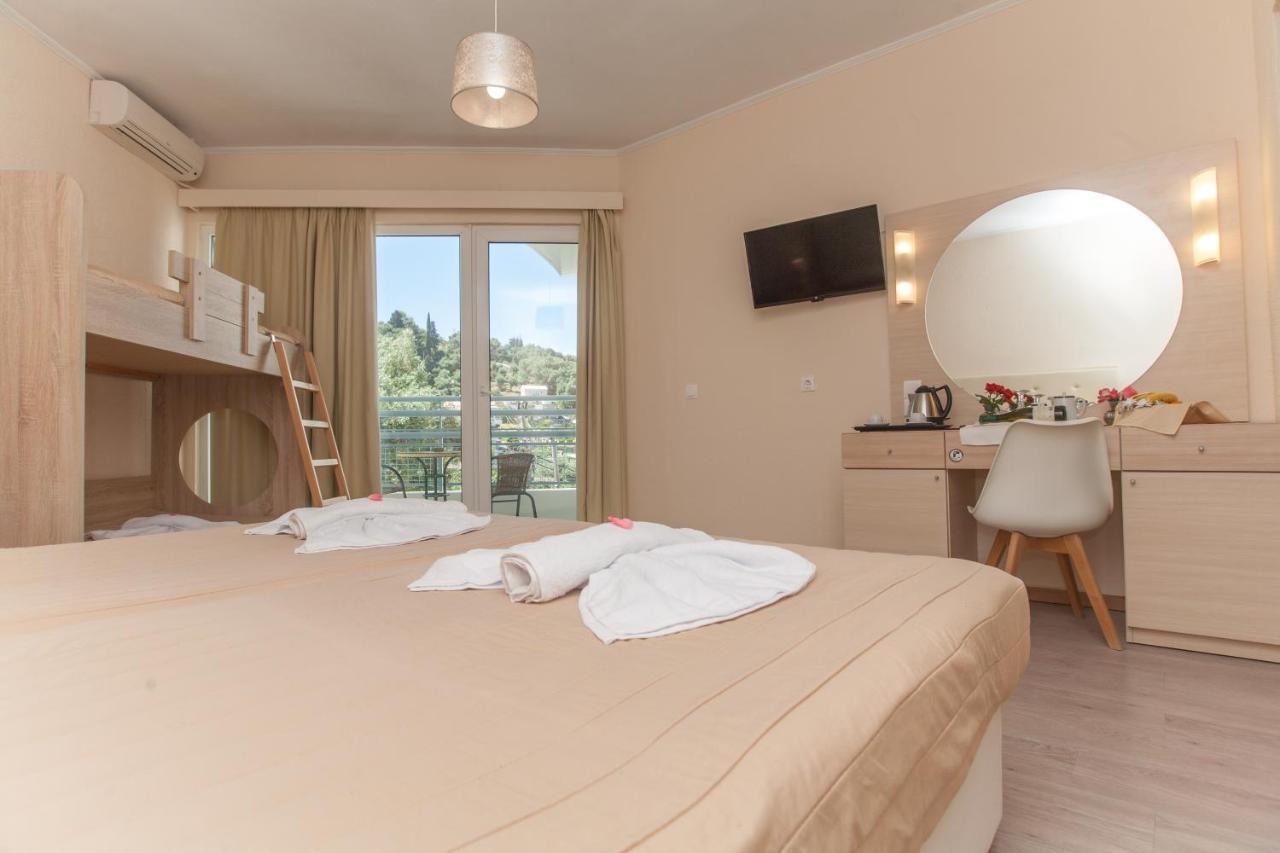 Golden Alexandros Hotel Corfu  Buitenkant foto